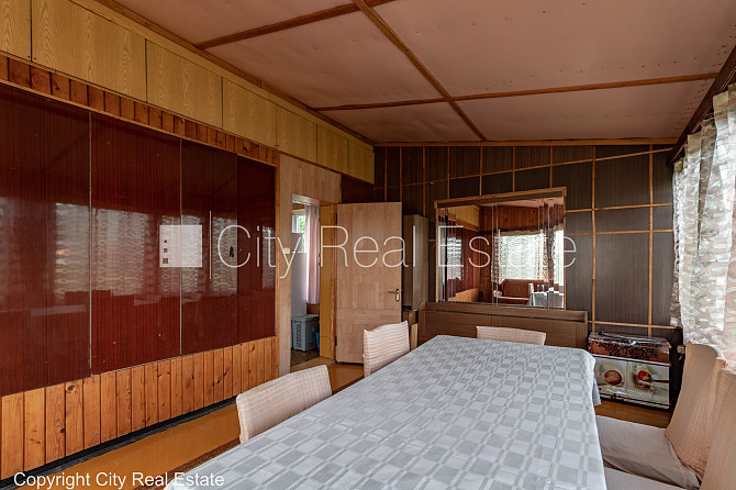 Земля в собственности, частный дом, зеленая территория 2600 м2, закрытый двор, место Юрмала - изображение 3