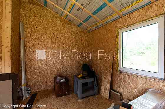 Частный дом, деревянный дом, энергоэффективный дом, места для нескольких машин, Рига