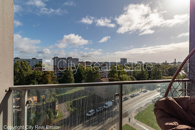 Новостройка, фасадный дом, благоустроенный озеленённый двор, территория Рига - изображение 4