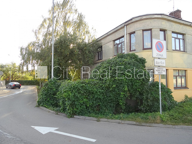 Фасадный дом, кирпичные стены, вход с улицы, в доме подключено 3 фазовое Рига - изображение 4