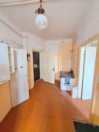 Здание во дворе, закрытый двор, вход со двора, окна выходят во двор, одна Рига - изображение 9