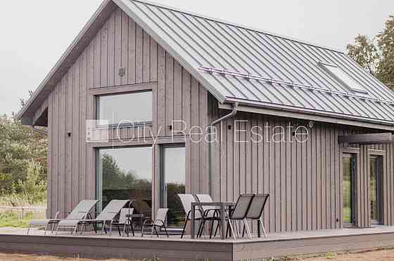 Эта квартира сдается в аренду посуточно (краткосрочная аренда), стоимость аренды Талси и Талсинский край