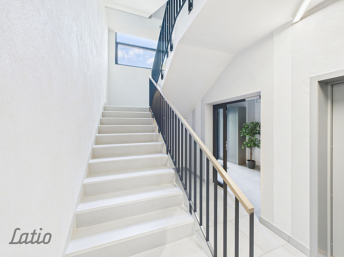 Izīrējas gaišs un mājīgs divuistabu dzīvoklis modernajā un energoefektīvajā projektā Magnolijas . Dz Рига - изображение 2