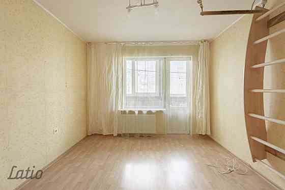 Pārdod plašu un gaišu 3-istabu dzīvokli.

Dzīvokļa plānojums:
- 3 izolētas istabas;
- virtuve;
- van Елгава и Елгавский край