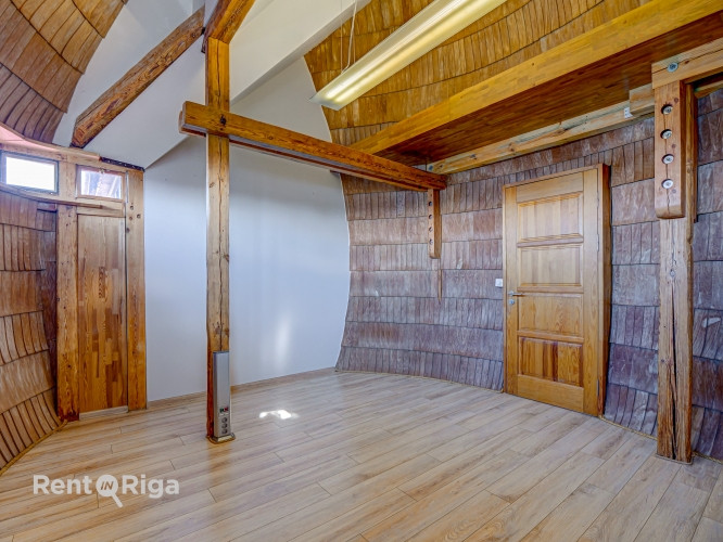 Divu līmeņu biroja telpas prestižā vietā  Elizabetes ielā.  Šis birojs apvieno modernu Rīga - foto 3