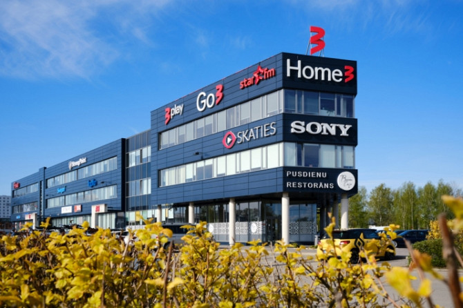 Biroja telpa pirmajā stāvā ar atsevišķu ieeju.  Ieeja no ēkas fasādes. Ēkā pieejami šādi Rīga - foto 4