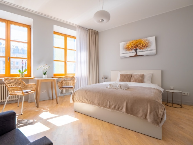 Stilīgs un moderns dzīvoklis Rīgas centrā.  Piedāvājumā ir elegants dzīvoklis ar unikālu Rīga - foto 1