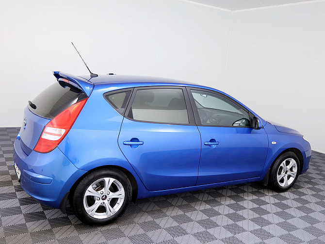 Hyundai i30 Elegance ATM 1.6 90kW Таллин - изображение 3