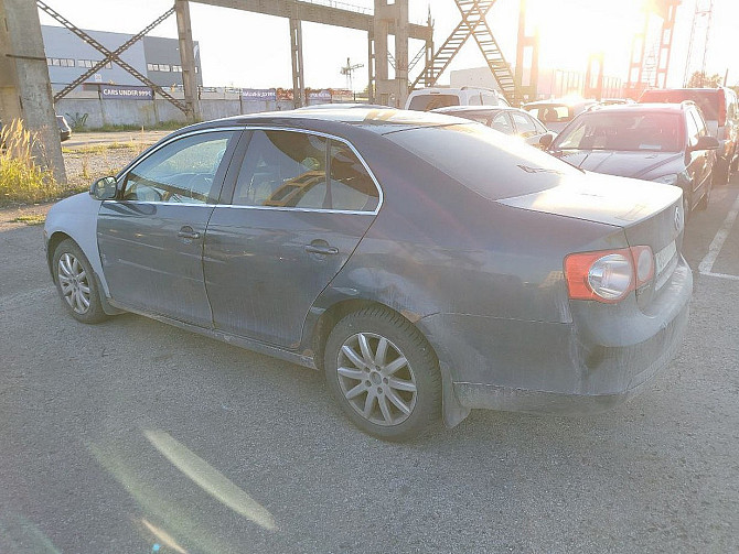 Volkswagen Jetta Comfortline 1.9 TDI 77kW Таллин - изображение 4