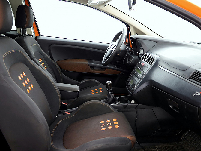 Fiat Punto Sport Edition 1.4 70kW Tallina - foto 6