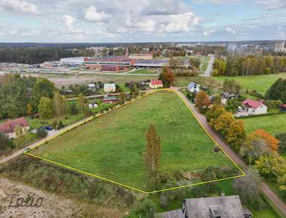 Pārdod apbūves zemes gabalu Valmierā  investīciju iespēja strauji augošā pilsētas rajonā! Piedāvājum Валмиера и Валмиерский край