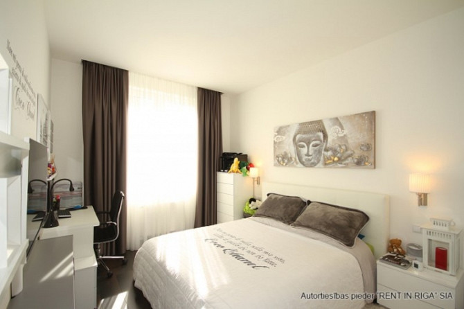 Tiek pārdots saulains un mājīgs 2- istabu dzīvokli jaunajā projektā Albatros Residence (2013) Rīga - foto 5