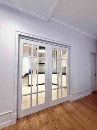 Izīrē plašu 3 istabu dzīvokli Rīgas centrā!  Šis dzīvoklis ir elegants un ar īpašu šarmu, kādu snied Рига