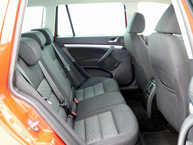 Skoda Octavia Comfortline ATM 1.2 77kW Таллин - изображение 7