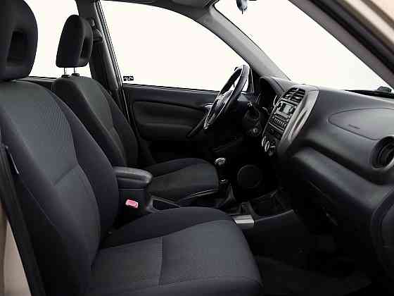 Toyota RAV4 Facelift A-C 2.0 110kW Таллин