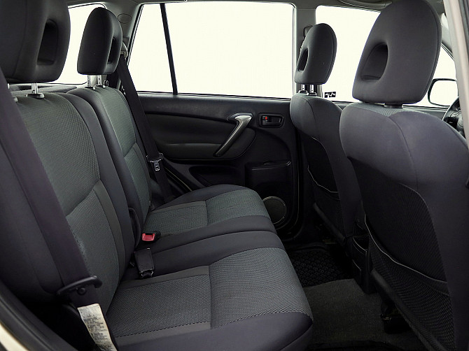 Toyota RAV4 Facelift A-C 2.0 110kW Таллин - изображение 7