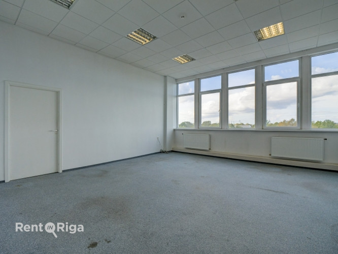 Качественный, компактный офис в отреставрированном здании  Ganību dambī 24D.  Офис Рига - изображение 3