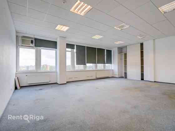 Качественный, компактный офис в отреставрированном здании  Ganību dambī 24D.  Офис Рига