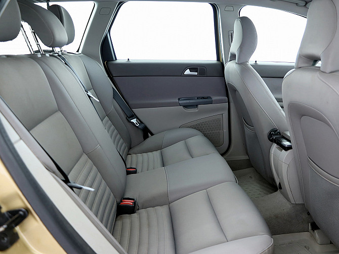 Volvo V50 Facelift 1.8 92kW Tallina - foto 7