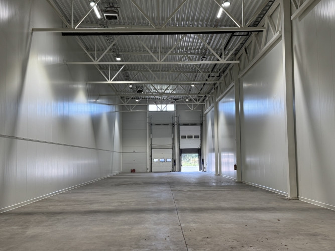 Складские помещения класса A  ул. Улмана, рядом с аэропортом RIX Доступно с января Рига - изображение 2