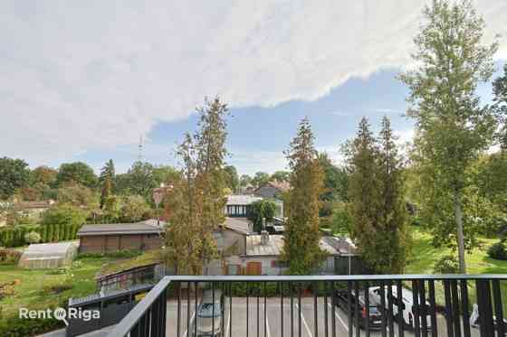 Эксклюзивная квартира в новом проекте с балконом, гардеробной и личным Рига