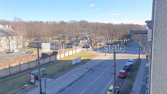 Проект - Pulkveža Nams (Пулквежа Намс), реновированный дом, вход с улицы, лифт, окна Рига