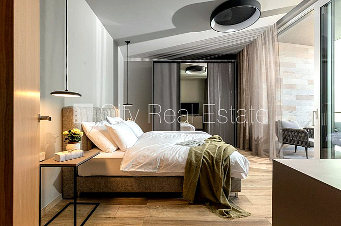 Fasādes māja, slēgts pagalms, vieta automašīnai, luksuss apartamenti , ir lifts, trīs Rīga - foto 9