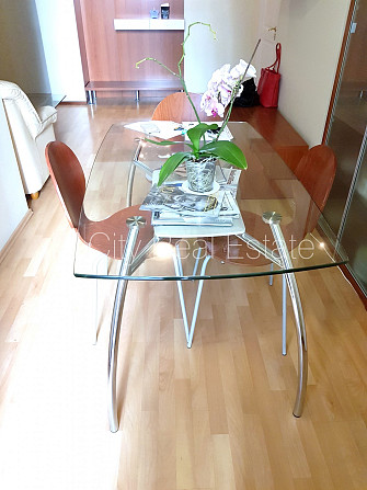 Fasādes māja, slēgts pagalms, vieta automašīnai, luksuss apartamenti , ir lifts, trīs Rīga - foto 15