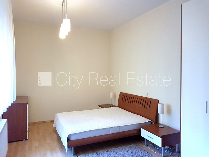 Fasādes māja, slēgts pagalms, vieta automašīnai, luksuss apartamenti , ir lifts, trīs Rīga - foto 16