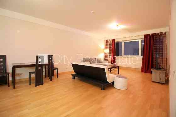 Новостройка, благоустроенный озеленённый двор, лифт, терасса 11.3 м2, количество Рига