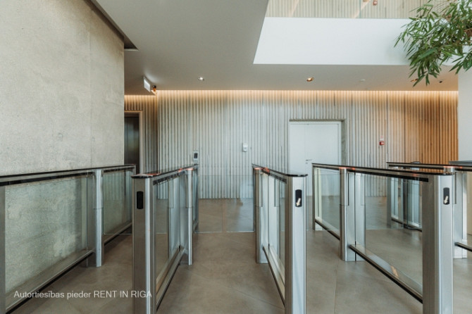 Office space on the 13th floor of the office building Place Eleven.  The office building can be reac Рига - изображение 2