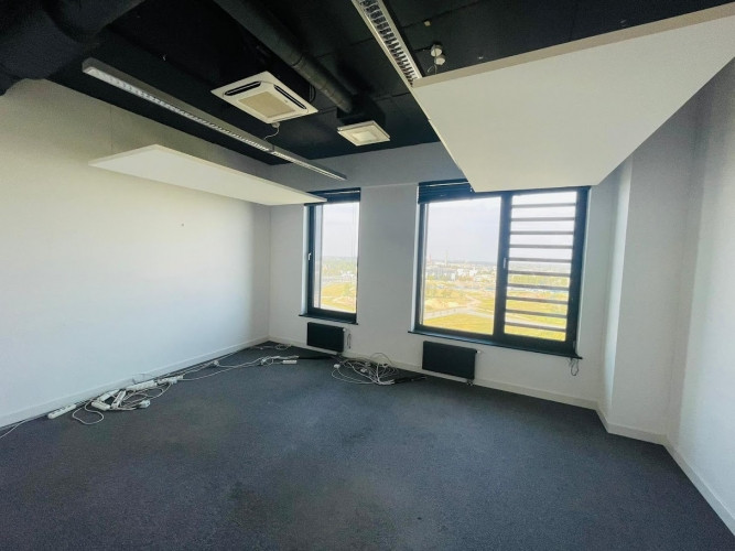 Office space on the 13th floor of the office building Place Eleven.  The office building can be reac Рига - изображение 9