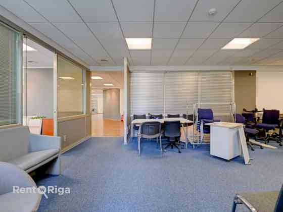 Продается офисное помещение у т/ц Domina.  Офис расположен в 2 кварталах от торгового Рига