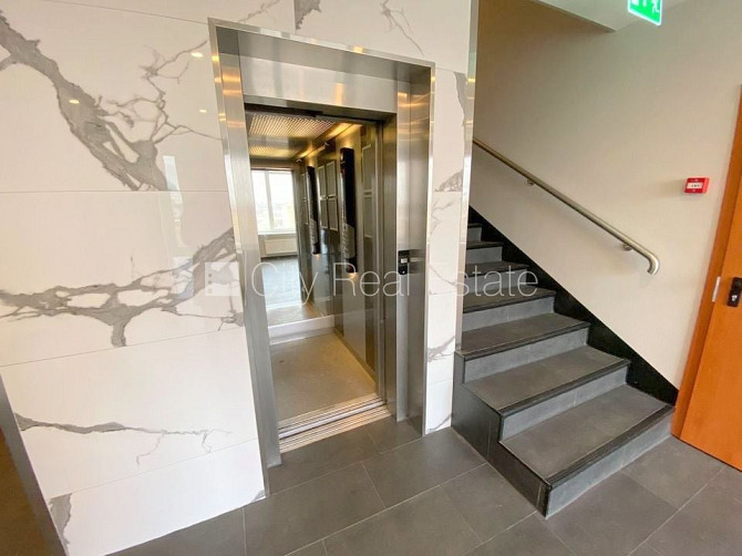 Jaunceltne, iespēja nomāt autostāvvietu, ir lifts, guļamistabu skaits 1 gab., viena istaba Rīga - foto 15