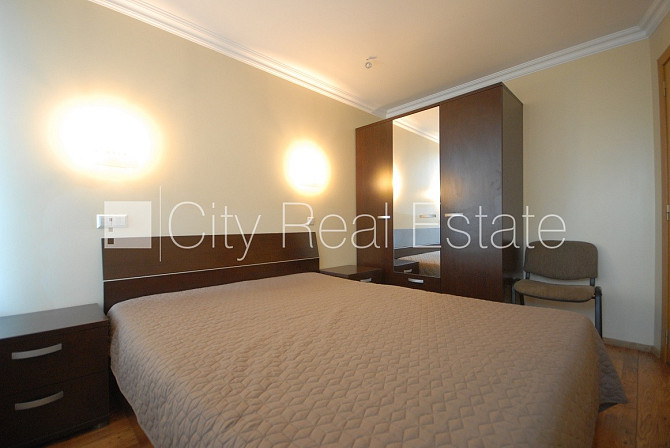 Земля в собственности, фасадный дом, реставрированный дом, благоустроенный Рига - изображение 19