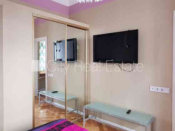 Фасадный дом, реновированный дом, закрытый двор, возможность аренды парковки, Rīga