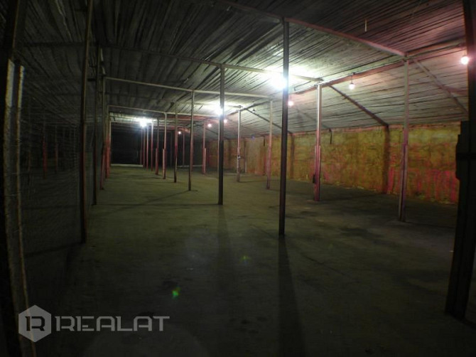 Izīrē tirzniecības zāli, aktu zāli kura priekš jaunā īrnieka tiks atremontēta. 2014.gada pavasarī mā Рига - изображение 12