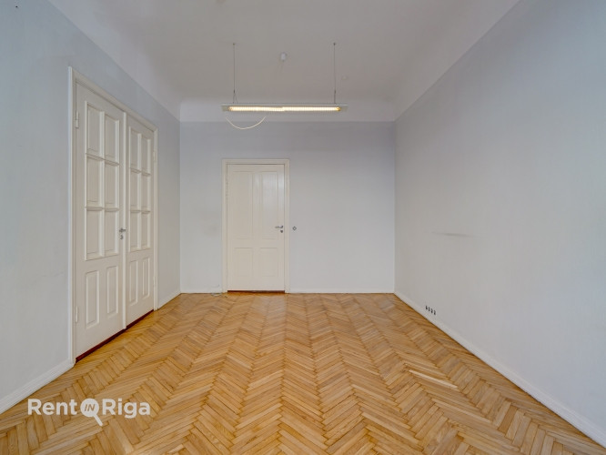 Iznomā biroja telpas Rīgas centrā, aktīvā un redzamā vietā!  Telpu galvenās Rīga - foto 3