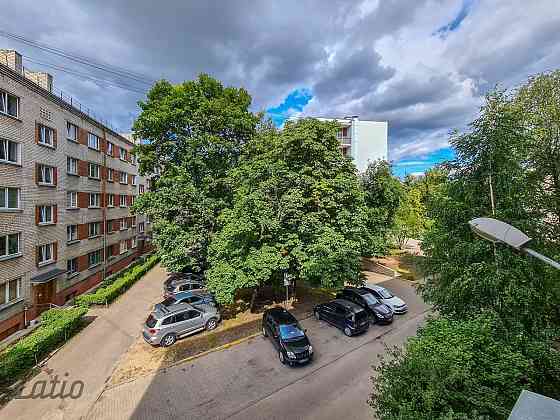 Pārdod vienistabas dzīvokli Purvciemā. Dzīvokļa atjaunošanas laikā mainīta elektroinstalācija, līdzi Рига