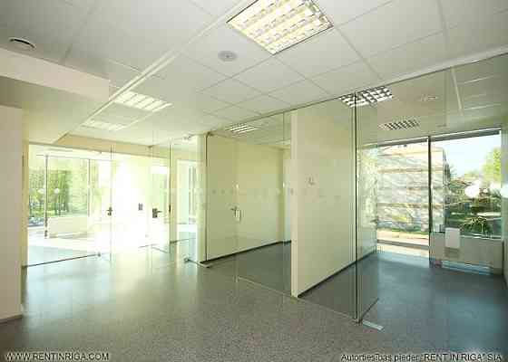 ChatGPT said:  Сдается офис в бизнес-центре "Valdo" в Пардаугаве.  5-й этаж;  Площадь включает Рига