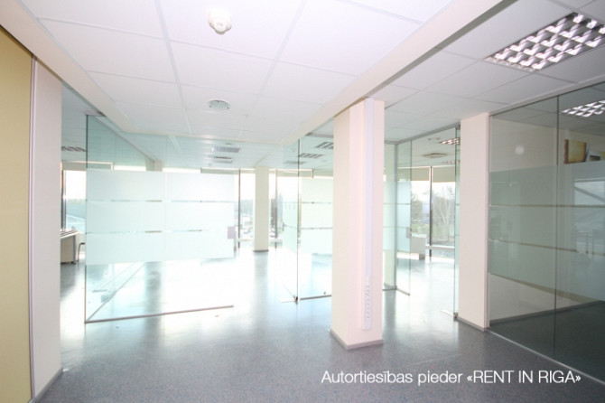 Офис в бизнес-центре "Valdo".  7-й этаж.  В настоящее время офис состоит из открытого Рига - изображение 5