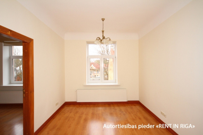 Kvalitatīvs birojs sakoptā biroju ēkā netālu no Kalnciema ielas. Apsaimniekošana iekļauta Rīga - foto 6