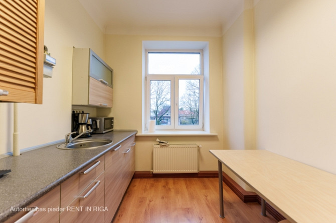 Kvalitatīvs birojs sakoptā biroju ēkā netālu no Kalnciema ielas. Apsaimniekošana iekļauta Rīga - foto 8