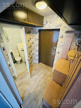 An apartment across from the Stone Bridge (Agenskalns) is for sale. For sale with all furniture... Рига - изображение 7