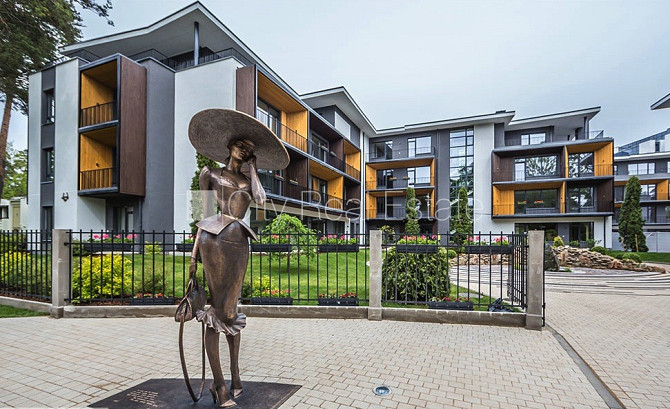 Zeme īpašumā, jaunceltne, pagalma māja, labiekārtota apzaļumota teritorija, iežogota Jūrmala - foto 15