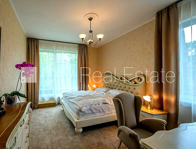 Zeme īpašumā, jaunceltne, pagalma māja, labiekārtota apzaļumota teritorija, iežogota Jūrmala - foto 4