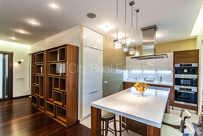 Новостройка, зеленая территория, гараж на две машины, озеленённая территория со Юрмала - изображение 15