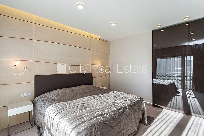 Новостройка, зеленая территория, гараж на две машины, озеленённая территория со Юрмала - изображение 18