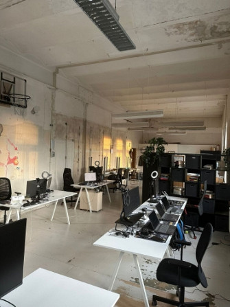 Сдаётся креативный, меблированный офис  всё включено в стоимость, включая Рига - изображение 4