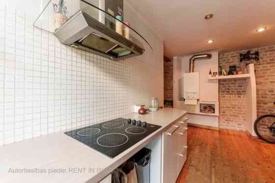 На продажу предлагается 2-комнатная квартира в центре Риги!  Уютная и тихая Рига